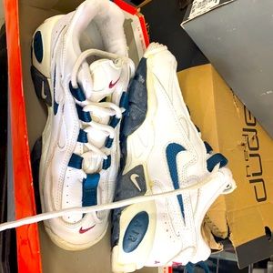 Vintage Nike air trainer marauder size 7